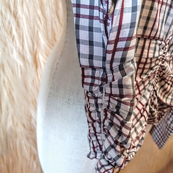 ZARA Long Sleeve Ruched Cropped Blouse - Picture 7 of 7